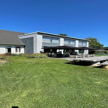 Spacious Group In With Garden * Teuge