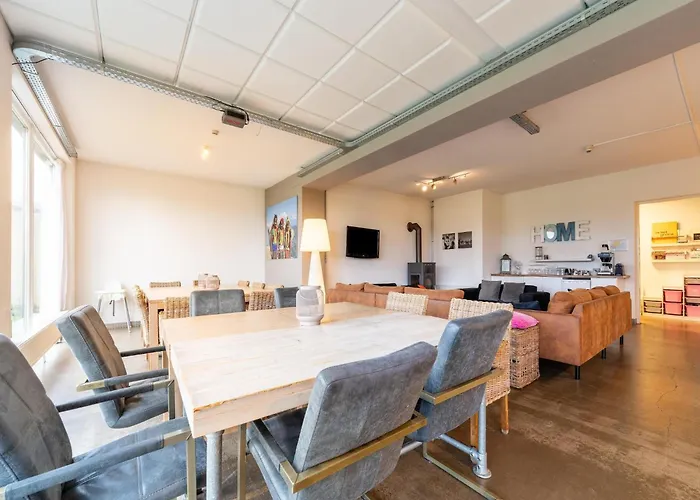 Spacious Group In With Garden * Teuge