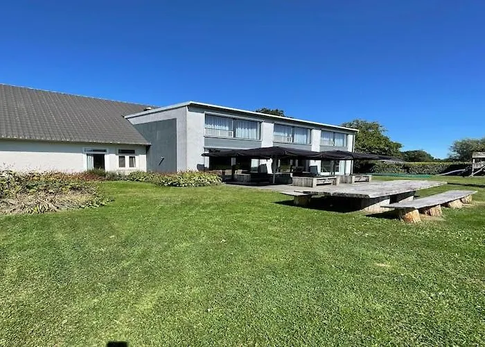 Spacious Group In With Garden * Teuge